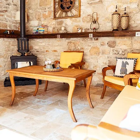 Sinem Hanim Konagi Boutique * Yenifoca