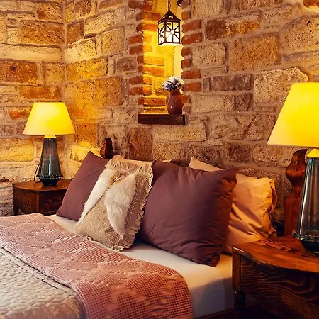 Sinem Hanim Konagi Boutique *